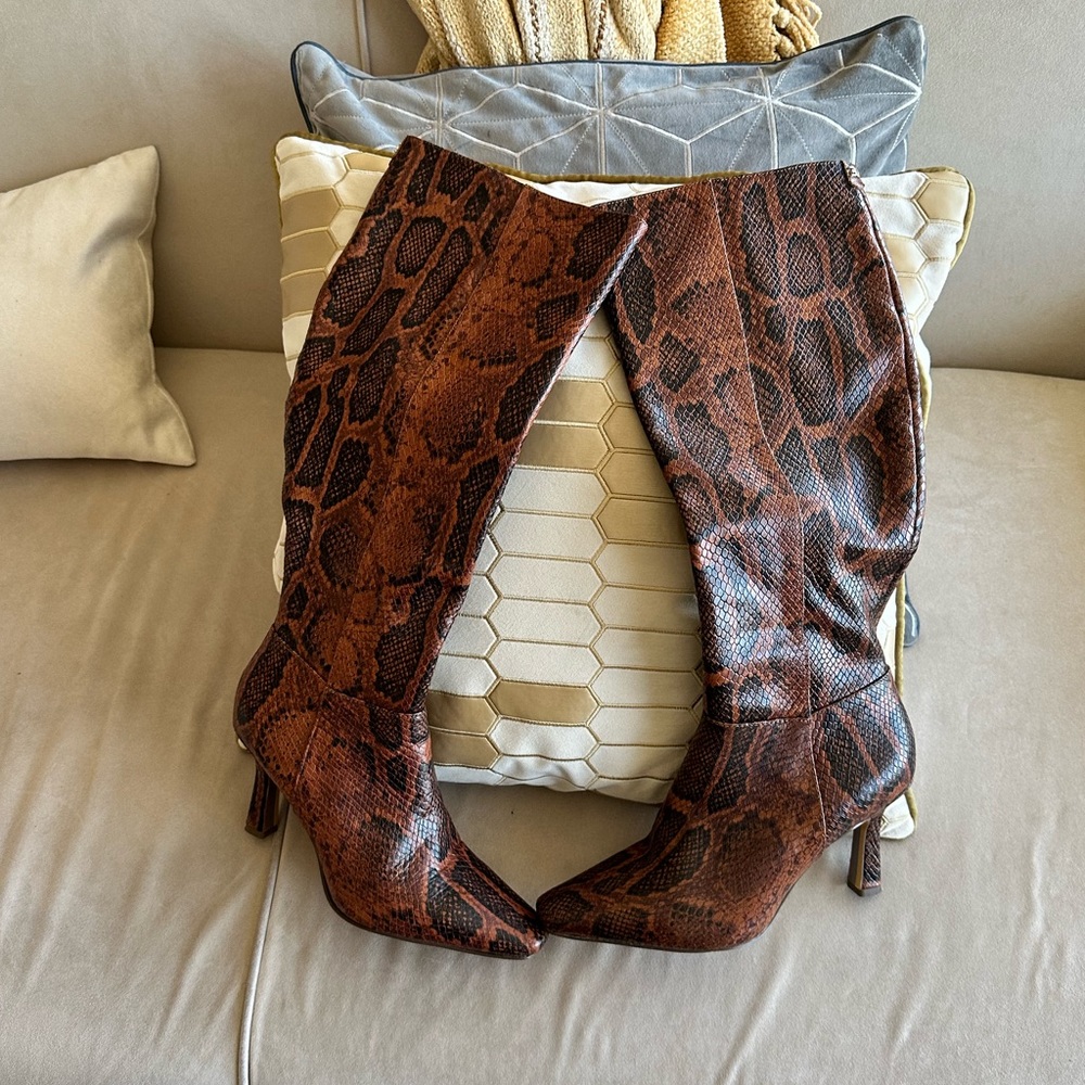 Brown crocodile knee boots size 7.5